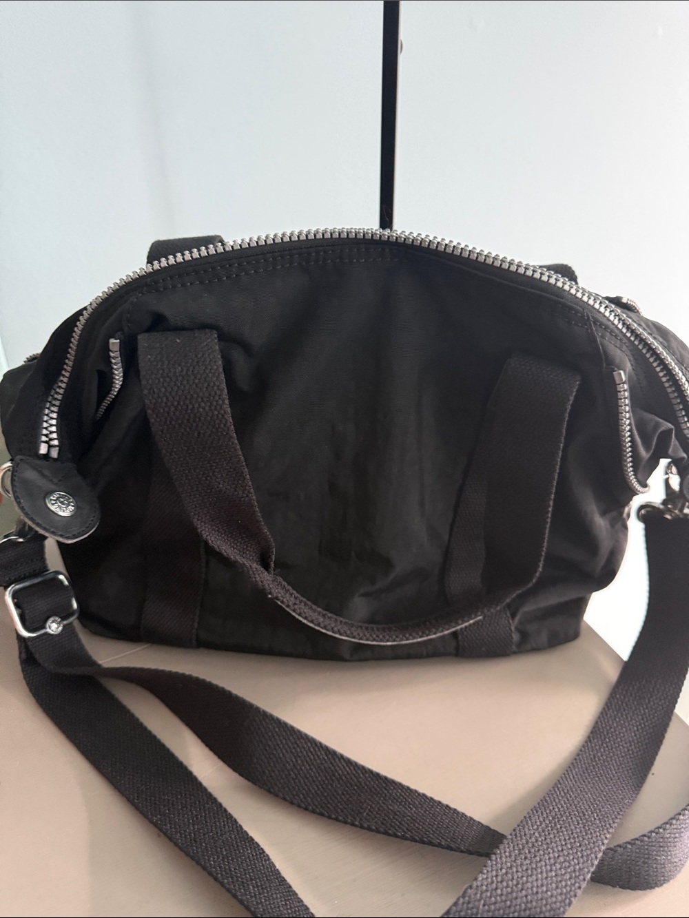 Kipling Art U Black Everyday Shoulder/Crossbody Bag with Front Zip Pocket - Picture 5 of 5